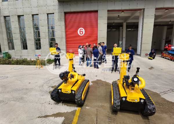 纳林河工业园区两台大金刚正在交付